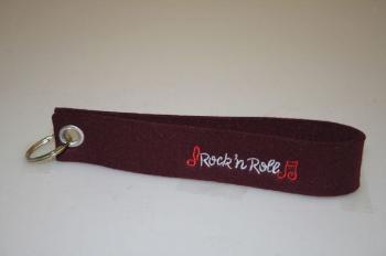 Filz-Schlüsselanhänger mit Stick Rock´n Roll Gr. ca. 17x3cm 14275 schwarz