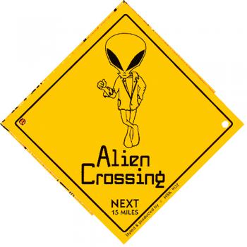 Schild mit Saugnäpfen - ALIEN CROSSING Next 15 Miles - 309132 - Gr. ca. 15 x 15 cm