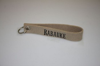 Filz-Schlüsselanhänger mit Stick Rabauke Gr. ca. 17x3cm 14264 beige