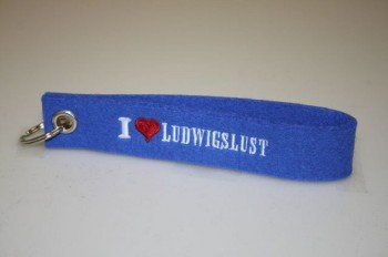 Filz-Schlüsselanhänger mit Stick I love Ludwigslust Gr. ca. 17x3cm 14320 blau