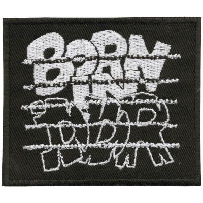 AUFNÄHER Patches Applikation - Born in DDR - 00840 Gr. ca. 8cm x 6cm