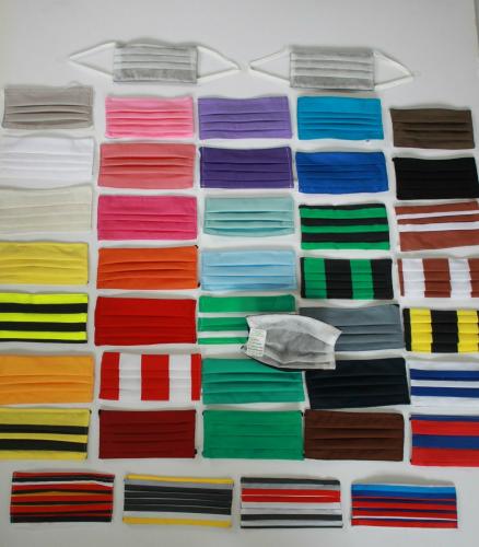 50 Stück Textil Design-Masken aus Baumwolle mit zertifizierten Innenvlies - Konvolut Sonderposten