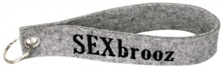 Filz-Schlüsselanhänger mit Stick SEXbrooz Gr. ca. 17x3cm 14214 grau
