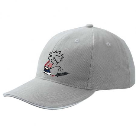 Baseballcap mit Textildruck - Pinkelmännchen gegen Drohne - 52041 Hellgrau
