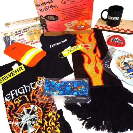 MYSTERY-BOX Brandheiß-Secret-Box für Feuerwehr-Freunde - Neuware - 15 Artikel - 80505
