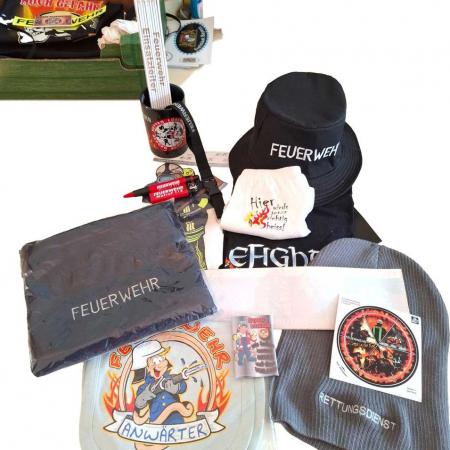 MYSTERY-BOX Brandheiß-Secret-Box für Feuerwehr-Freunde - Neuware - 15 Artikel - 80505