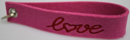 Filz-Schlüsselanhänger mit Stick Love Gr. ca. 17x3cm 14339 rosa