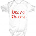 Babystrampler mit Print – Drama Queen – 08328 weiß - 6-12 Monate